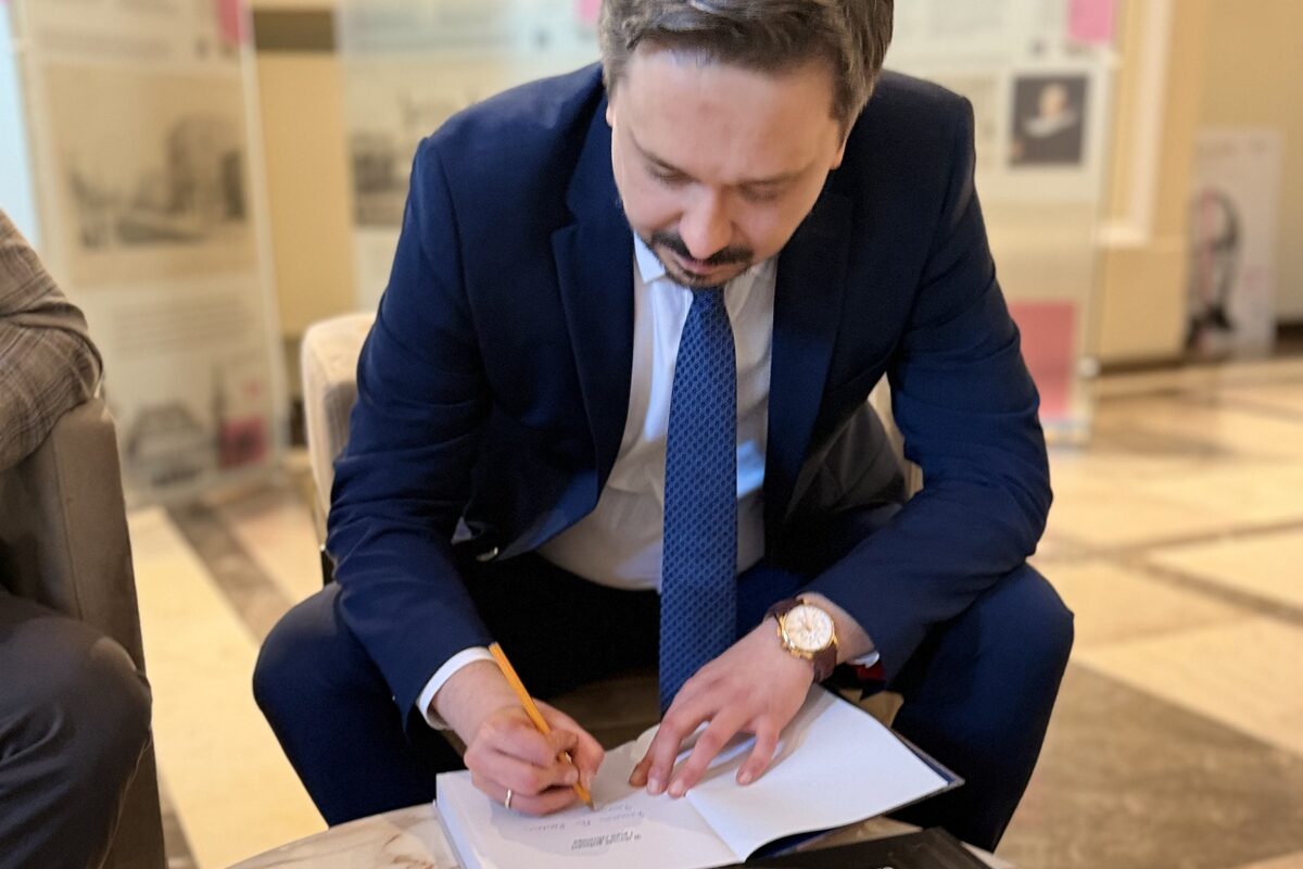 Dedykacja Autora – egzemplarze monografii
